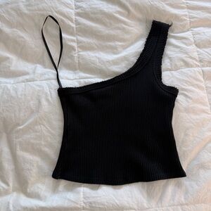 Urban Outfitters Black One-Shoulder Ribbed Crop Top
